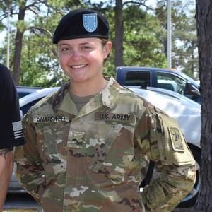 Meet your Posher, Marc